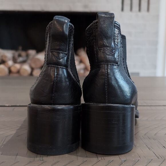 Y2k Cole Haan Black Leather Chunky Wooden Stacked Lug Sole Chelsea Boot 5.5 - Picture 4 of 14